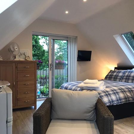 The Firs - Englefied Studio Bed & Breakfast Дъглас Екстериор снимка