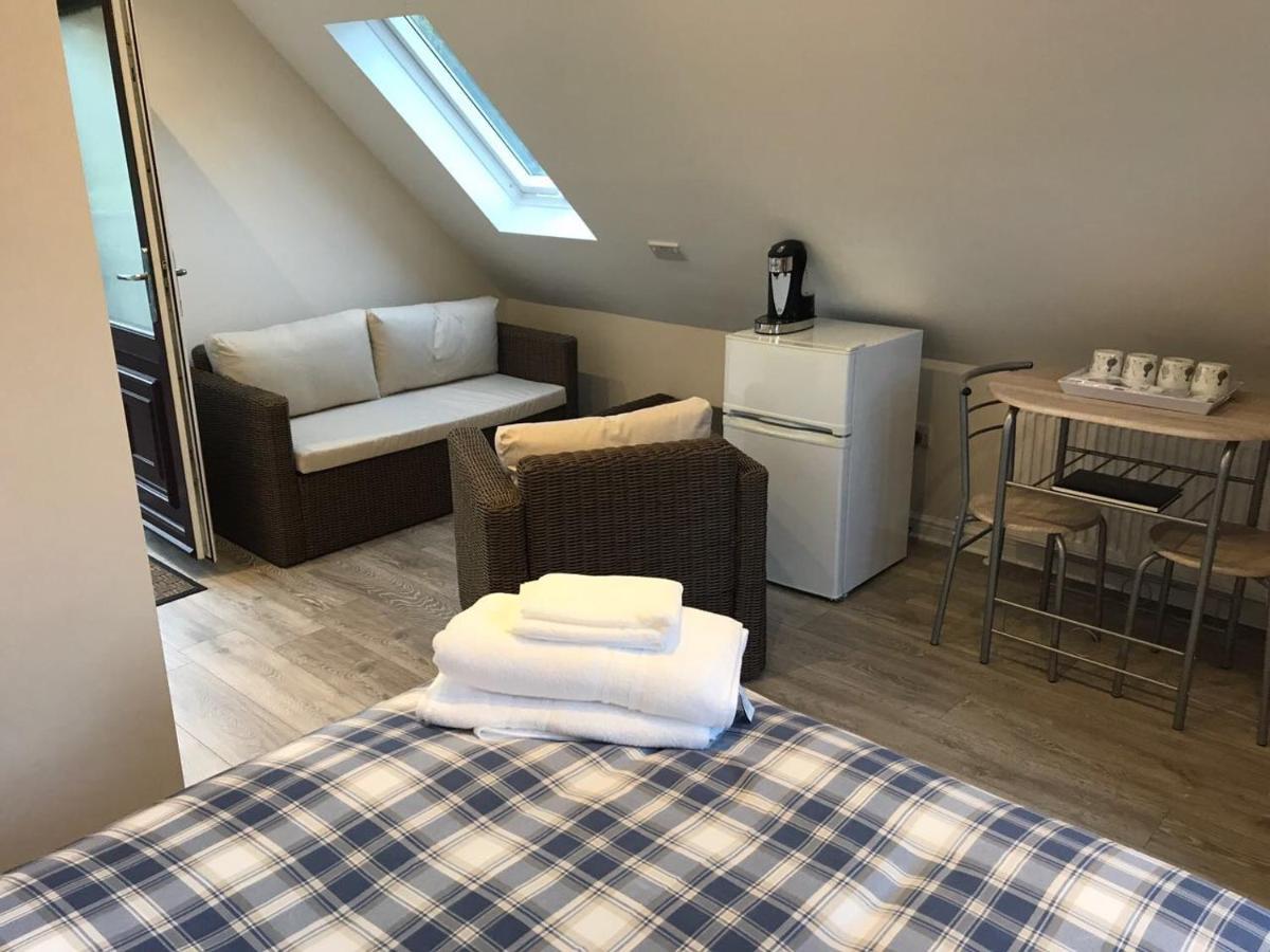 The Firs - Englefied Studio Bed & Breakfast Дъглас Екстериор снимка